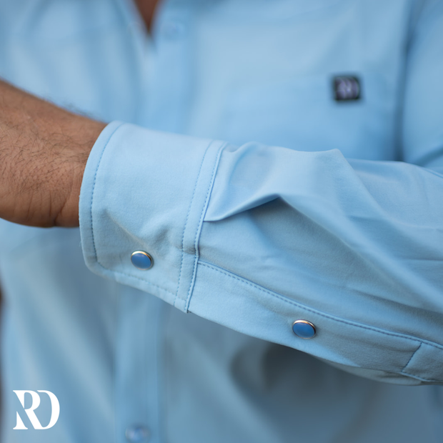 BABY BLUE MEN'S BREEZE PERFORMANCE SHIRT