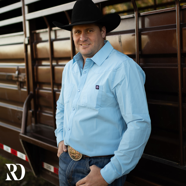 BABY BLUE MEN'S BREEZE PERFORMANCE SHIRT