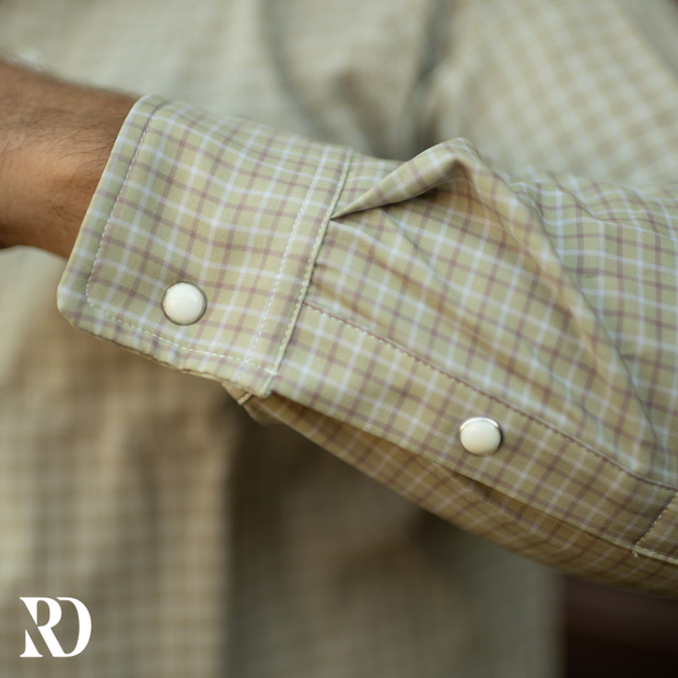 GREEN PLAID MEN'S BREEZE PERFORMANCE SHIRT