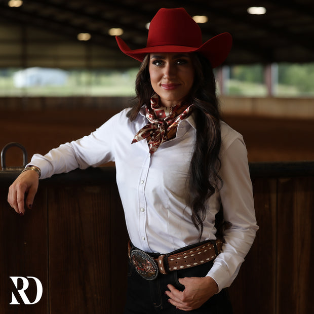 WHITE PERFORMANCE RODEO SHIRT