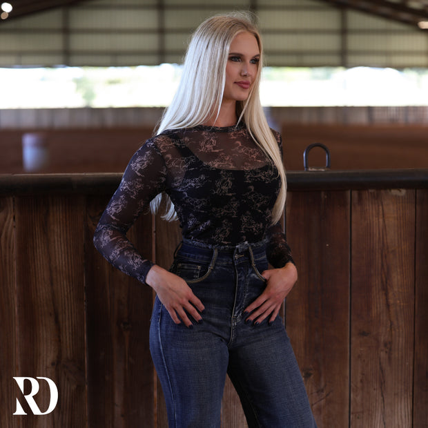 GIDDY UP MESH LAYERING TOP