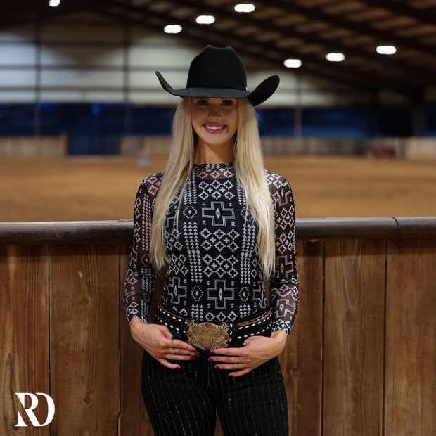BLACK AND WHITE AZTEC MESH LAYERING TOP