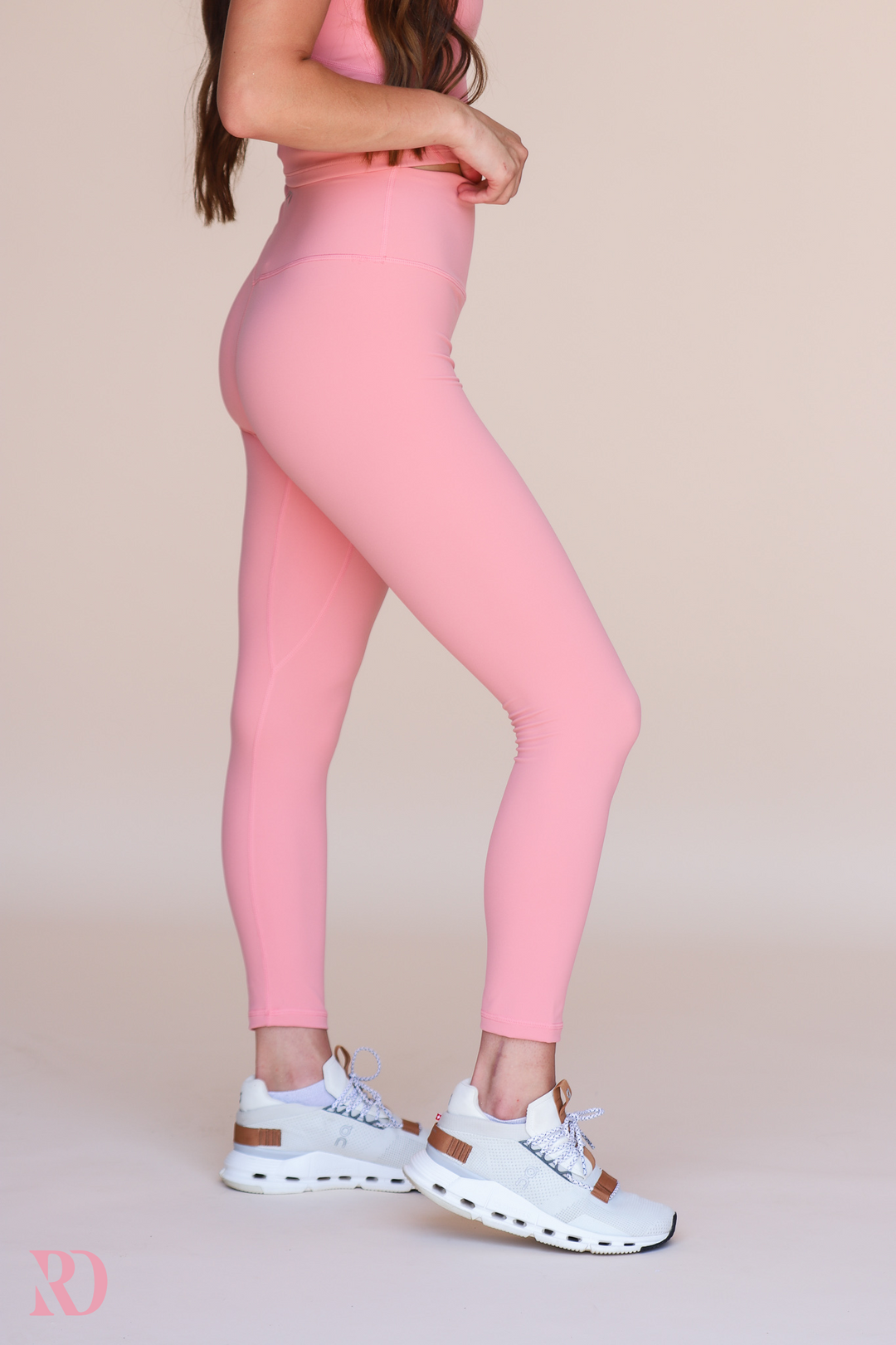 Pink essential leggings online