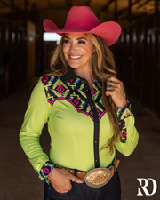 SHOWDOWN PERFORMANCE RODEO SHIRT