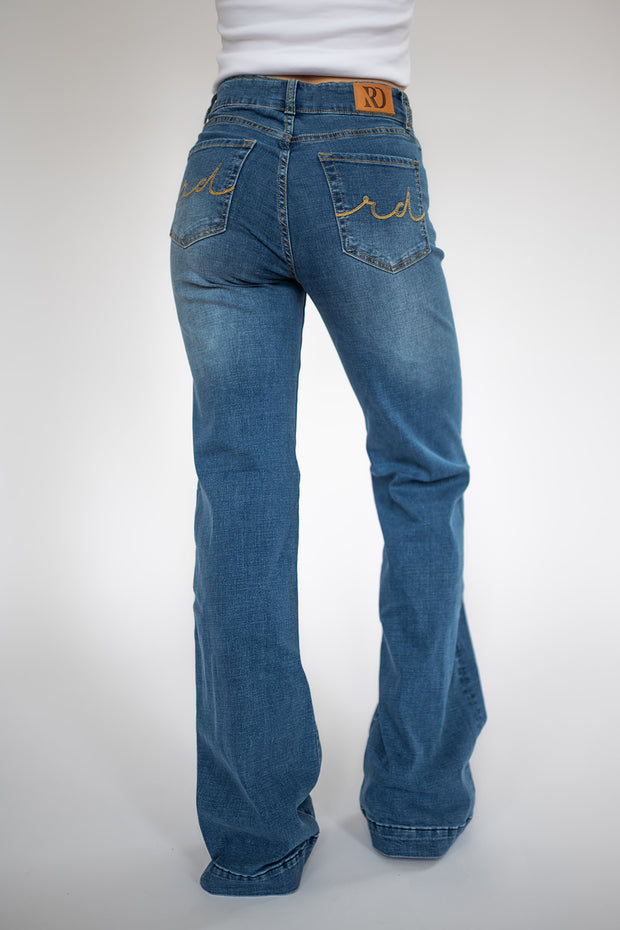 SIGNATURE TROUSER MEDIUM WASH