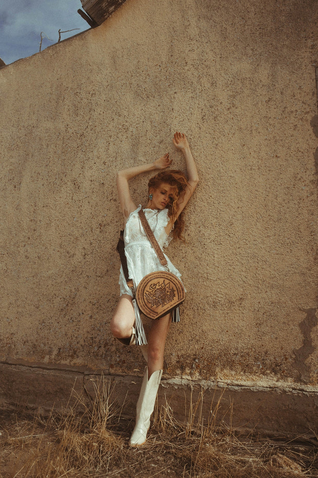 THE BUCKING LEATHER TOOLED CANTEEN | BAG