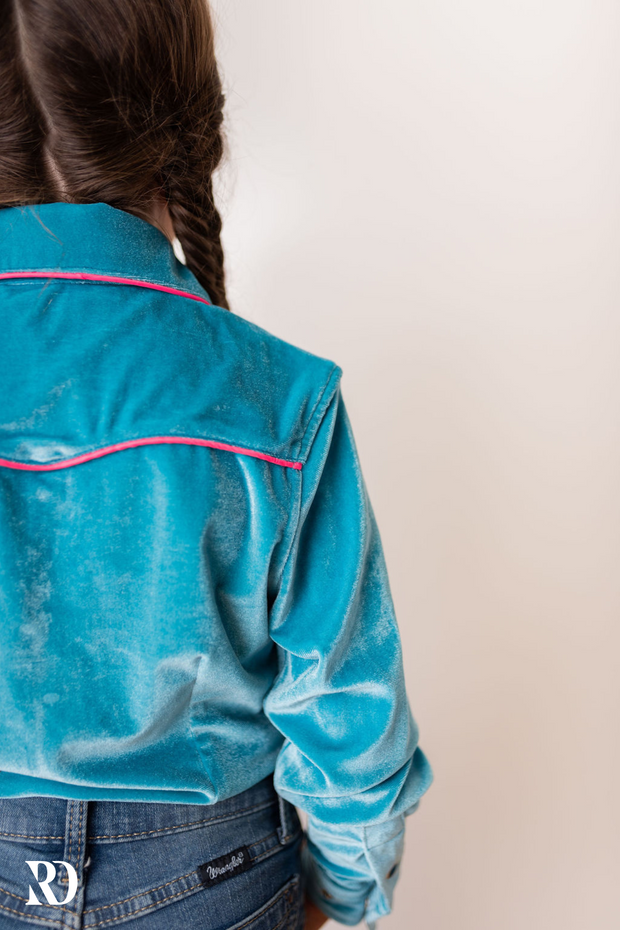 *YOUTH* ISLAND VELVET PERFORMANCE SHIRT