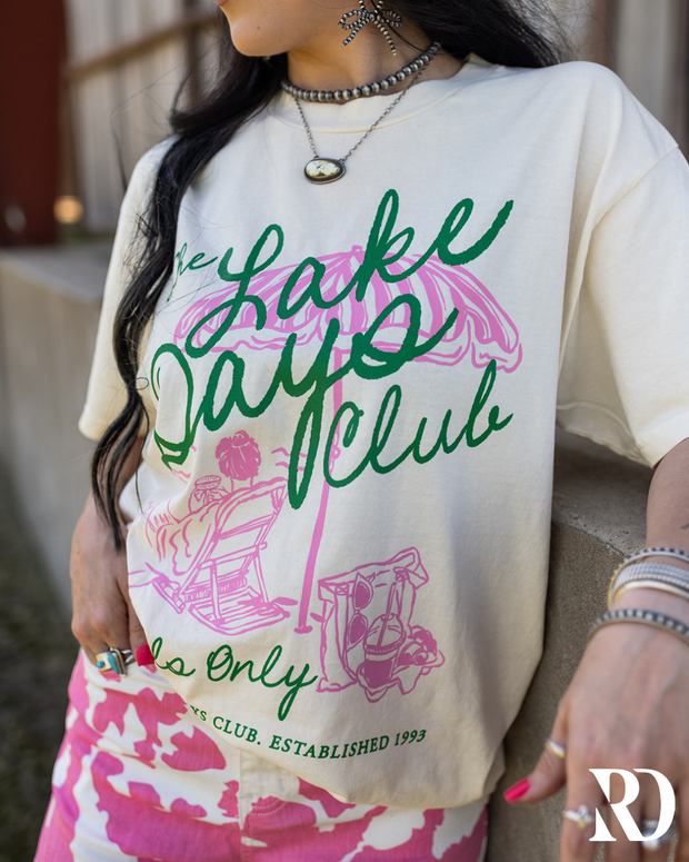 THE LAKE DAYS CLUB OVERSIZED | TEE